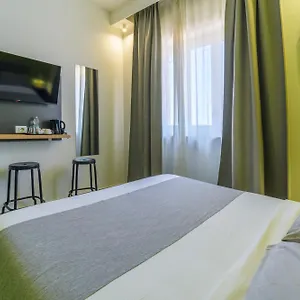 https://room-65-etnea-rooms.catania-hotels.net